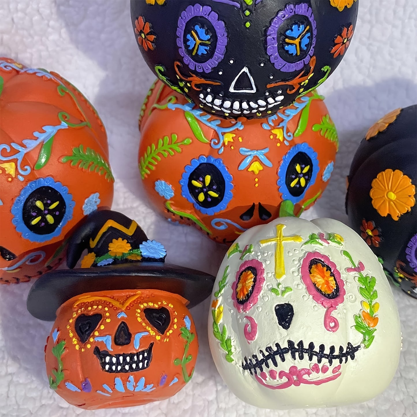 4pcs Halloween Decorations, Halloween Skull Pumpkin Statue Decorations, Pumpkin Halloween Decorations, Mexican Holiday Party Supplies