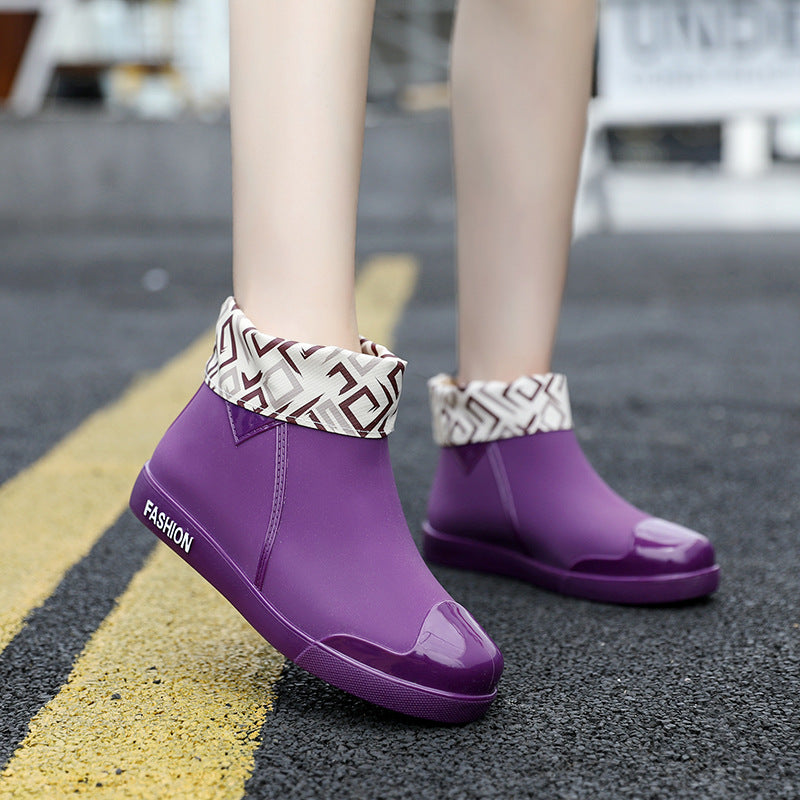 Fashionable Short Waterproof Rain Boots for Ladies