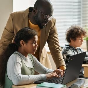 New Chromebook 315 Business & Student Laptop 15.6 inch HD Display Pentiu.m N6000 Processor 4GB RAM LPDDR4X 128GB eMMC Numeric Keypad Webcam WiFi USB-C Port up to 10 Hours Battery Life Chrom.eOS Silver