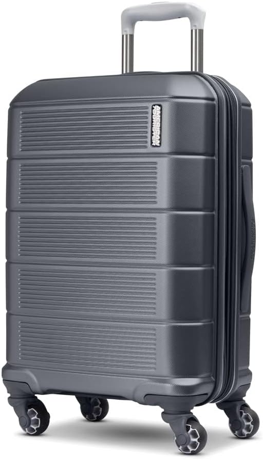 American Tourister Stratum 2.0 拡張可能ハードサイド荷物 スピナーホイール付き、20インチ機内持ち込み、チャコール