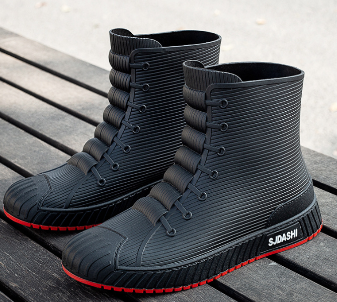 Lightweight Waterproof Padded Short Rain Boots