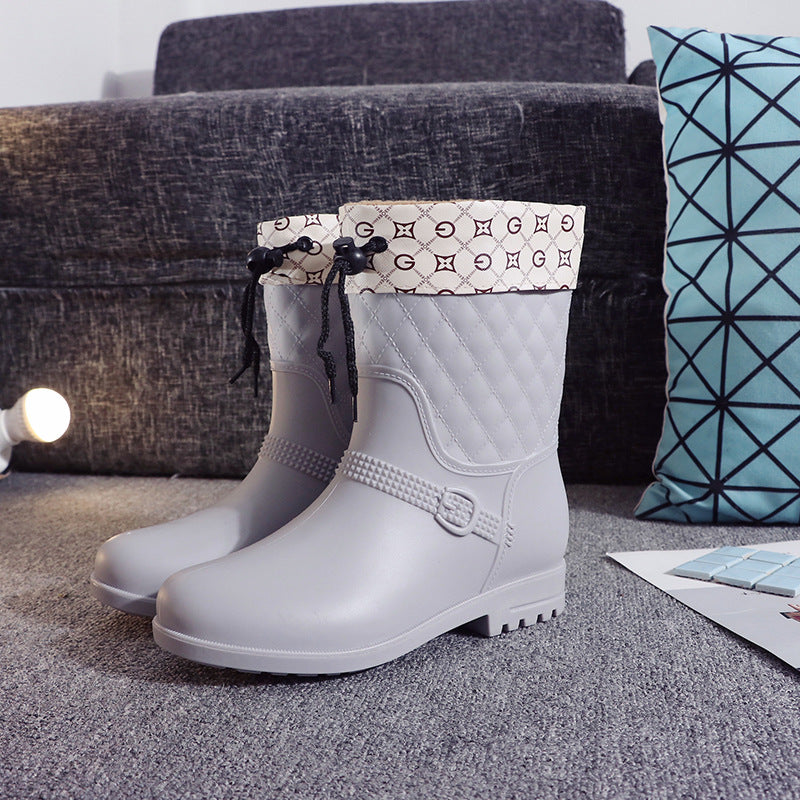 Stylish Women's Mid-Cut Waterproof Rain Boots