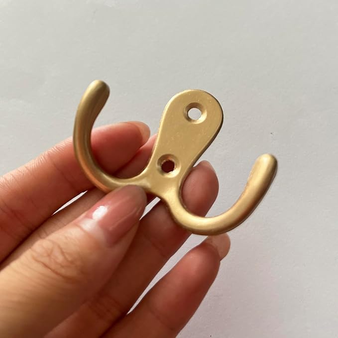 2 Pcs Double Prong Robe Hooks, Dual Coat Hooks Wall Mounted Hanging Clothes for Bathroom Bedroom Door Wall Retro Metal Cloth Hanger Double Coat Hooks with 4 Screws (Rose Gold)