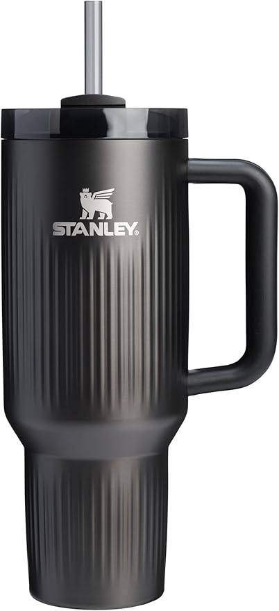 STANLEY Quencher H2.0 タンブラー ハンドル＆ストロー付き 40oz | Flowstate 3段階回転フタ | ドリンクホルダー対応 (旅行用) | 保冷保温ステンレススチールカップ | BPAフリー | フルーテッドブラック