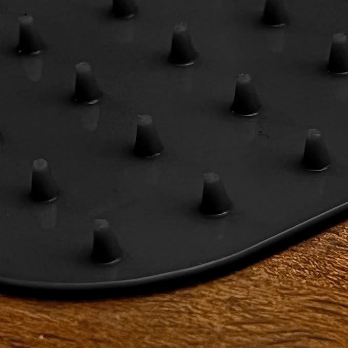 RESILIA Furniture Protector Pet Deterrent Tiles - Pet-Free Training Mat, for Cats, Dogs, Rabbits, Indoor and Outdoor Use, Black, 21 Inches x 19 Inches, 4 Pack