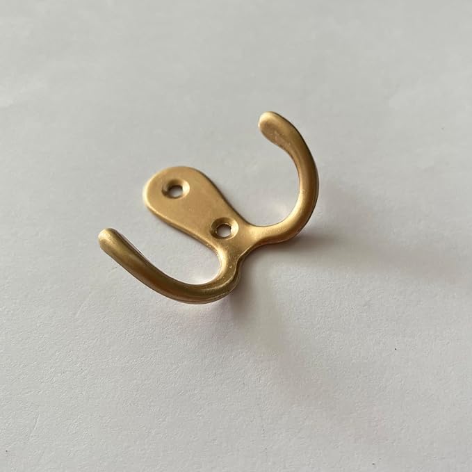 2 Pcs Double Prong Robe Hooks, Dual Coat Hooks Wall Mounted Hanging Clothes for Bathroom Bedroom Door Wall Retro Metal Cloth Hanger Double Coat Hooks with 4 Screws (Rose Gold)