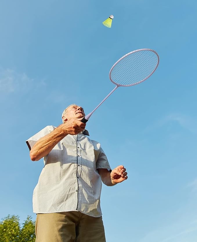 Badminton Rackets Set of 4 for Outdoor Backyard Games, Including 4 Rackets, 6 Nylon Badminton Shuttlecocks, Lightweight Badminton Racquets for Beginners