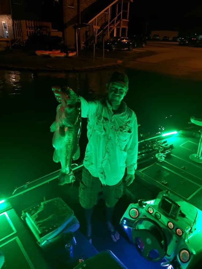 Green Blob Outdoors ドック・ボート用水中釣りライト、110V/12V、15000ルーメン、テキサス製、スヌーク、バス、ナマズ対応、110Vドライバー、シガーライター、ゲータークリップアダプター付属
