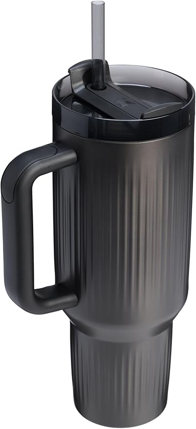 STANLEY Quencher H2.0 タンブラー ハンドル＆ストロー付き 40oz | Flowstate 3段階回転フタ | ドリンクホルダー対応 (旅行用) | 保冷保温ステンレススチールカップ | BPAフリー | フルーテッドブラック