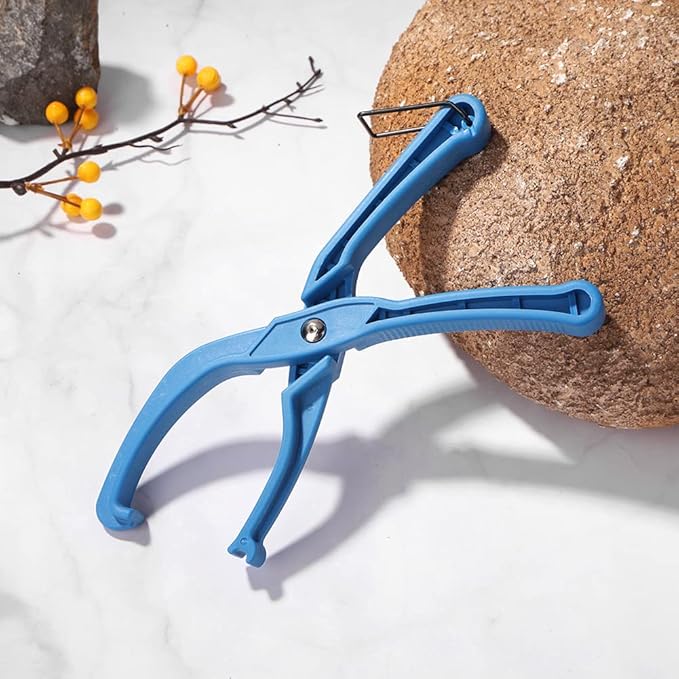 Bike Tire Pliers Rim Protector Tool Bike Tyre Removal Clamp Bicycle Tyre Tool Bike Rim Protector Hand Tire Lever Bead Tool Convenience Road Mountain Bike Tire Changer for Hard to Install Bike (Blue)