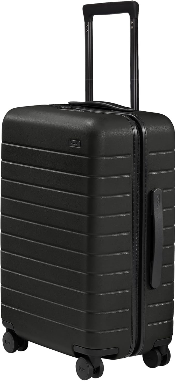 Away Bigger Carry-On Luggage、軽量ハードサイド大型スーツケース、スピナーホイール、TSAロック、航空会社承認済み、ジェットブラック