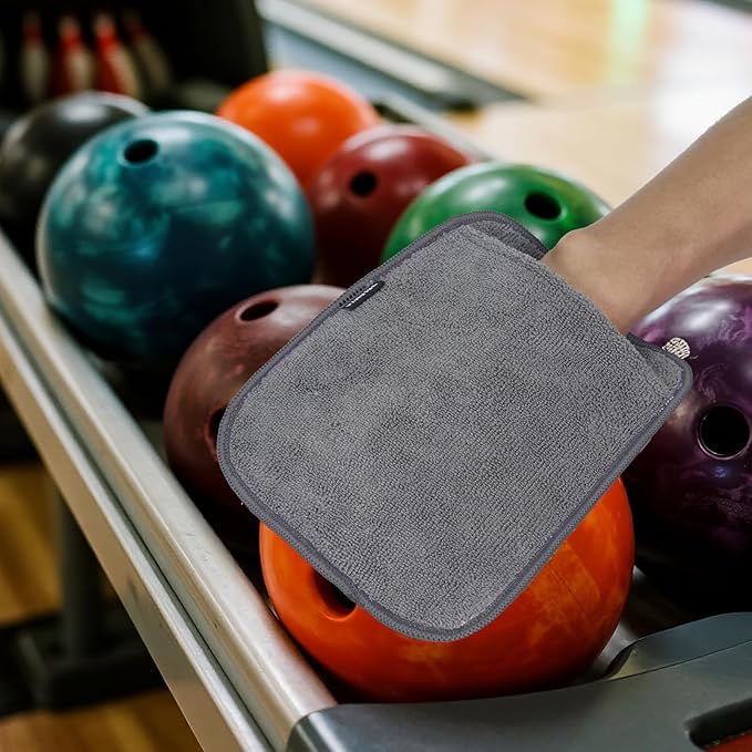 Bowling Towel Shammy Pad, Wearable Bowling Ball Towel Glove, Dual-Sided Microfiber Bowling Rag for Easy, Gentle, Deep Cleaning - Bowling Accessories for Men Women