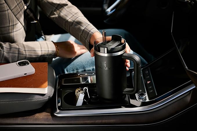 STANLEY スタンレー クエンチャー H2.0 タンブラー ハンドル＆ストロー付き 30oz | Flowstate 3ポジションリッド | 車のカップホルダー対応 | 保冷保温 ステンレス製カップ | BPAフリー | デュードロップ