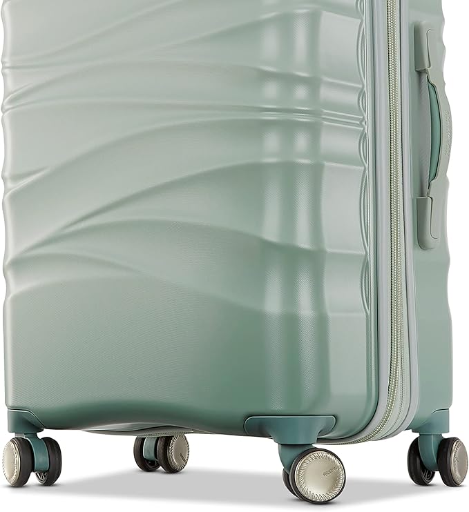 American Tourister 24-inch Spinner, Sage Green, 24-inch Spinner