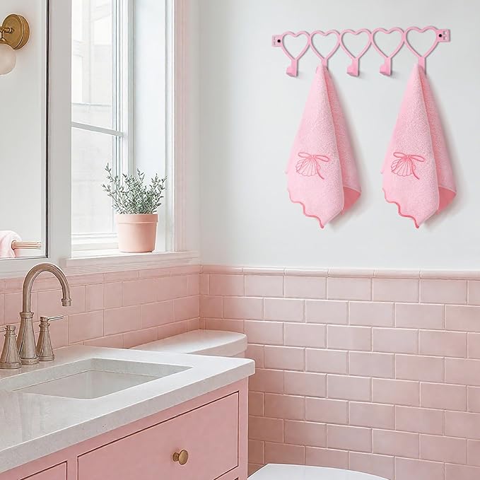 Pink Heart Over The Door Hooks Hanger Wall Mount Towel Hanger Door Holder Organizer 5 Hooks Kawaii Farmhouse Rustic Coquettish Style Decor for Bedroom Bathroom Towel Hat Clothes