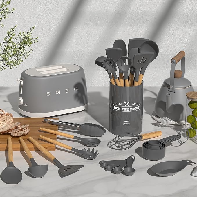 Umite Chef キッチン調理器具33点セット、ノンスティックシリコンヘラセット、ホルダー付き、木製ハンドル、耐熱調理器具（グレー）