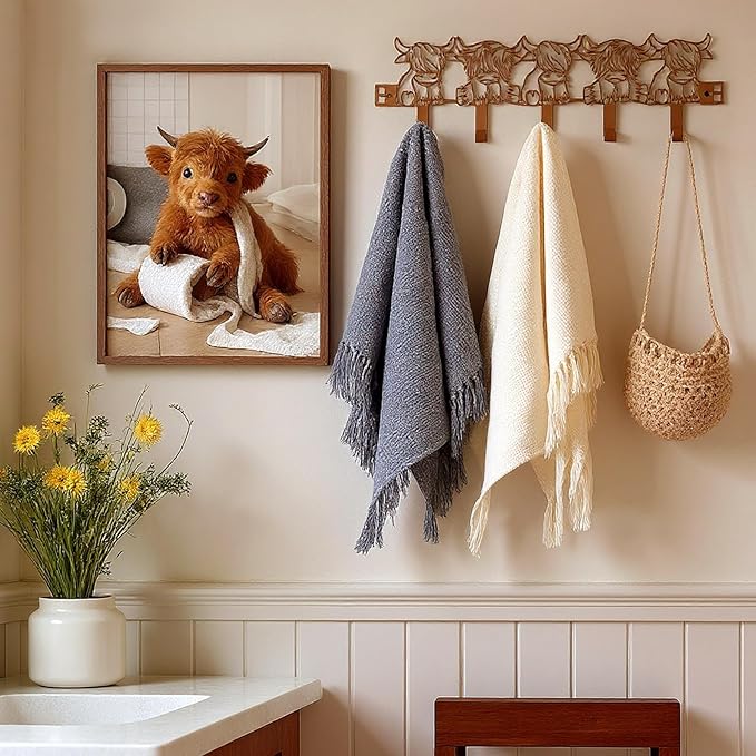 Highland Cow Over The Door Hooks Hanger Wall Mount Towel Hanger Door Holder Organizer 5 Hooks Kawaii Farmhouse Rustic Coquettish Style Decor for Bedroom Bathroom Towel Hat Clothes