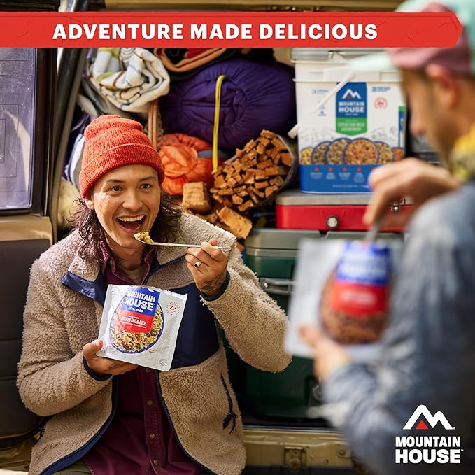 Mountain House 緊急食糧アソートキット、フリーズドライサバイバル食料キット（防災および長期保存用）、保存期間30年