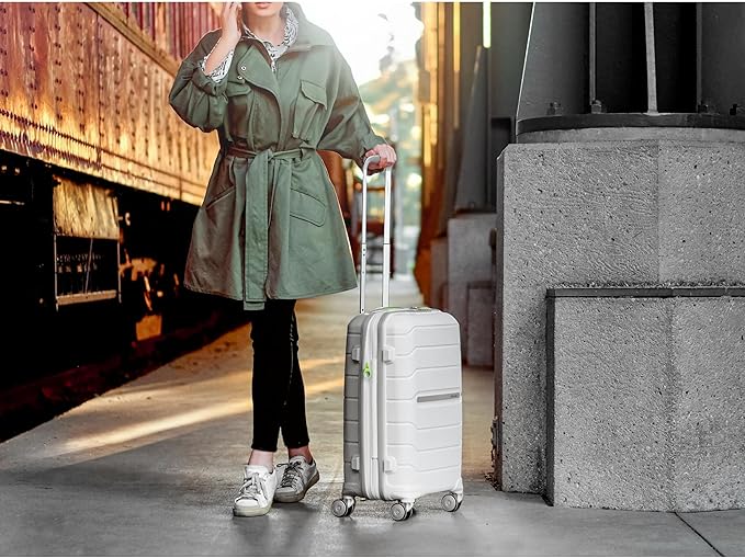 Samsonite Freeform 2ピース荷物セット - 機内持ち込み＆大型受託手荷物 デュアルスピナーホイール - 丈夫なポリプロピレン製ハードシェル - TSAロック、航空会社承認 - 拡張可能なハードシェル - ホワイト/グレー