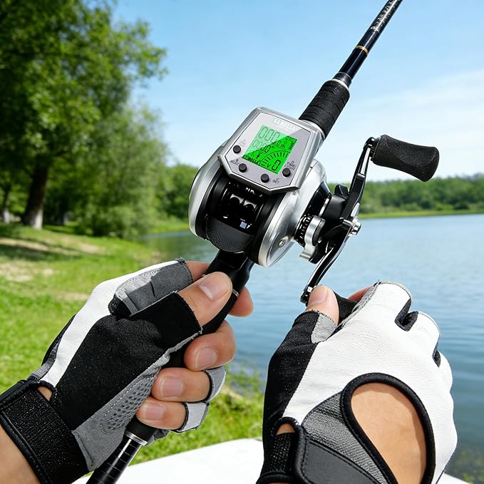 Digital Baitcasting Fishing Reel with LCD Display 8oz Ultralight 7+1 BB Electric Baitcaster Reel 22 LB Max Drag 7.2:1 Gear Ratio Left/Right Handed Compact Design for Freshwater Saltwater TX900