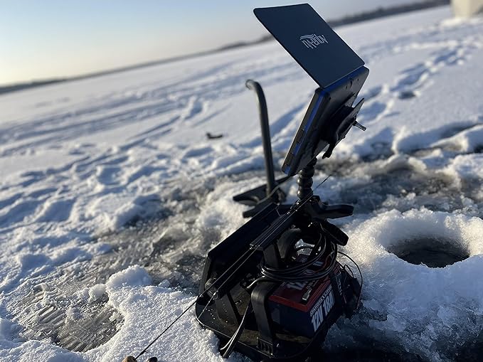 Aqua-Vu AV822 HD Underwater Camera, 8" HD Display, 1080p, 60ft Cable, Waterproof, Real-Time Video & Recording for Ice & Boat Fishing