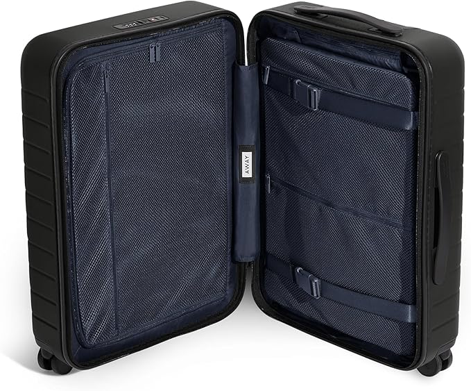 Away Bigger Carry-On Luggage、軽量ハードサイド大型スーツケース、スピナーホイール、TSAロック、航空会社承認済み、ジェットブラック