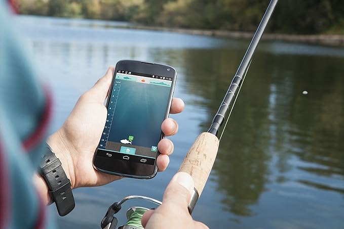 Reelsonar iBobber portable wireless bluetooth fish finder depth finder with depth range of 135 feet 10+ hrs battery life with IOS & Android App Wireless and Watch App