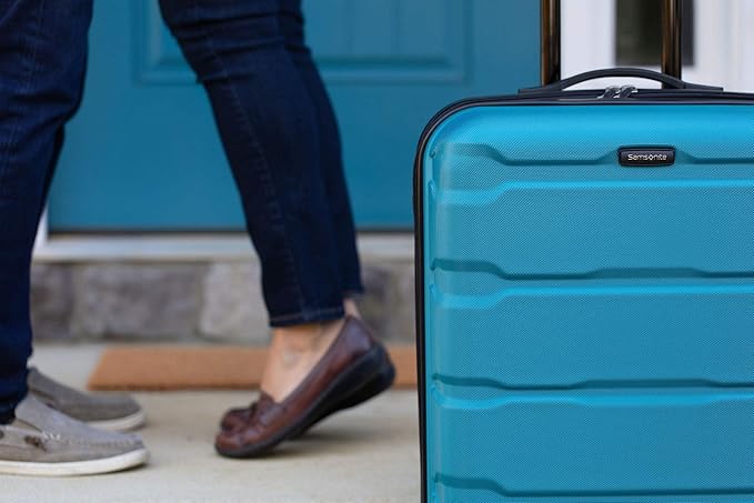 Samsonite Omni PC Hardside Expandable Luggage with Spinner Wheels, Caribbean Blue, 3-Piece Set (20/24/28)