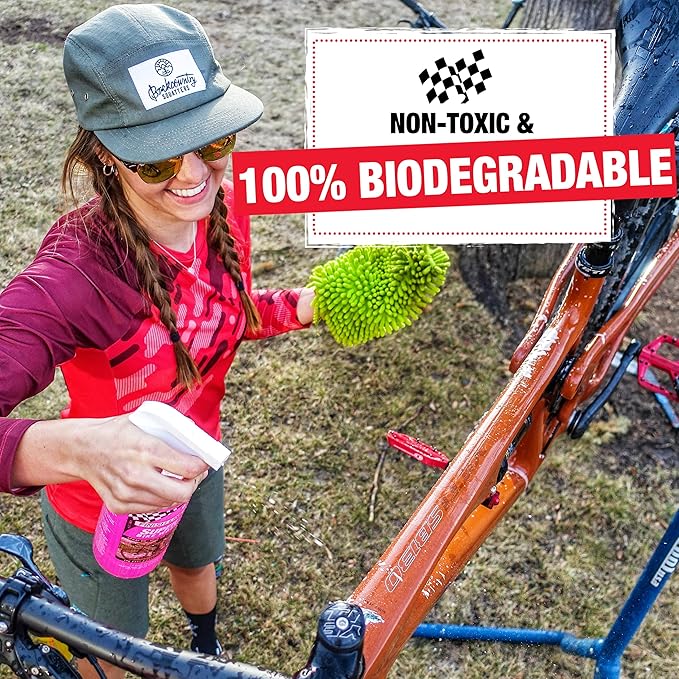 Finish Line Super Bike Wash 1 Liter and 1-Step Bicycle Chain Cleaner & Lubricant 4oz