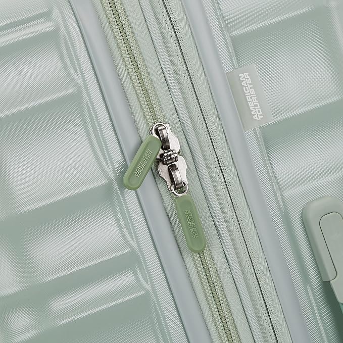 American Tourister 20-inch Spinner, Sage Green, 20-inch Spinner