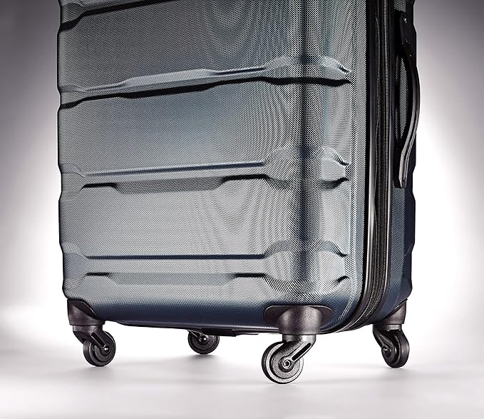 Samsonite Omni PC Hardside Expandable Luggage with Spinner Wheels, Navy, Checked-Medium 24-Inch