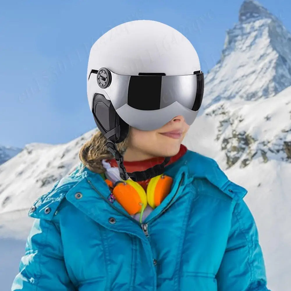 Goggles Skiing Helmet Unisex Snow Helmets Sports Safety Helmet 7 Vents High-Quality Ski Helmet Ski Snowboard Skateboard Helmets
