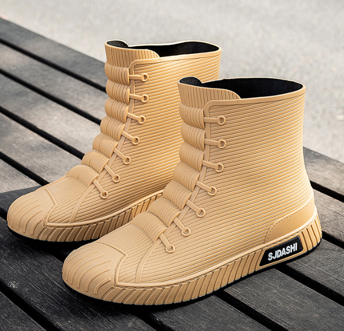 Lightweight Waterproof Padded Short Rain Boots