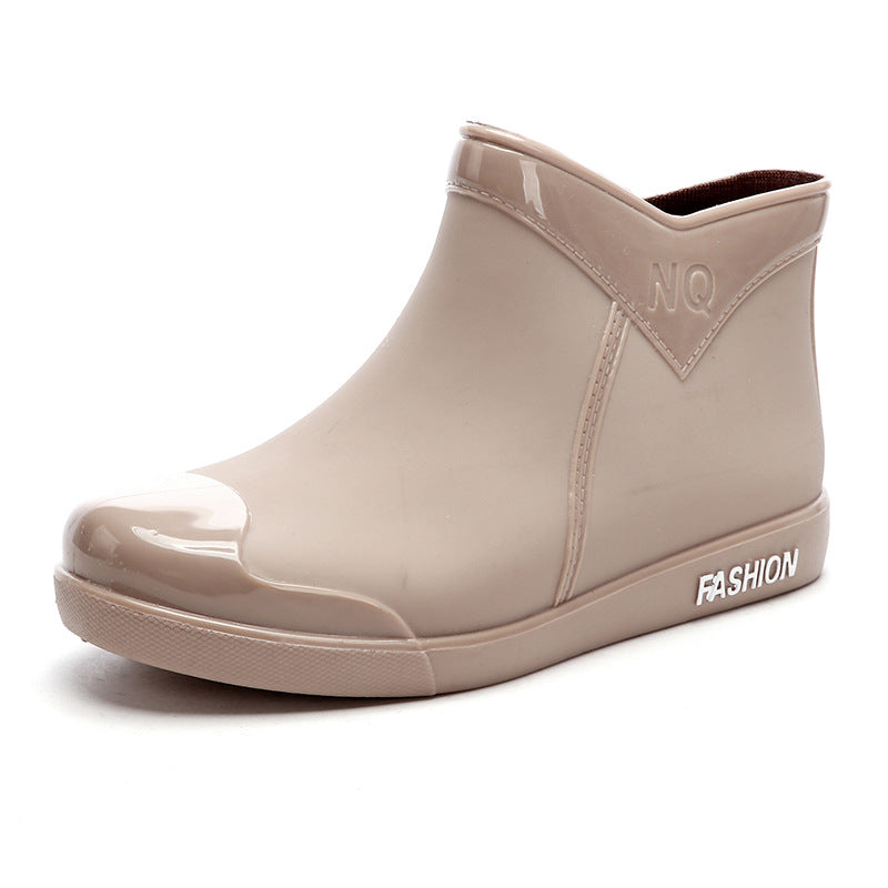 Fashionable Short Waterproof Rain Boots for Ladies