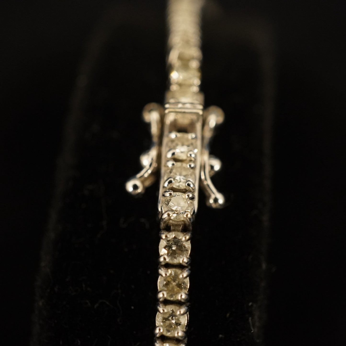 14K White Gold & Diamond Tennis Anklet 9" Approx 5.00 CTW -Free Ship USA